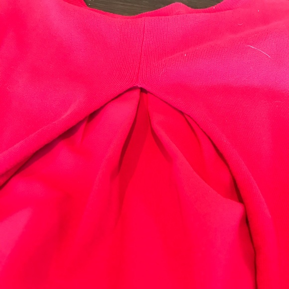 Rich red sweater - Picture 4 of 6